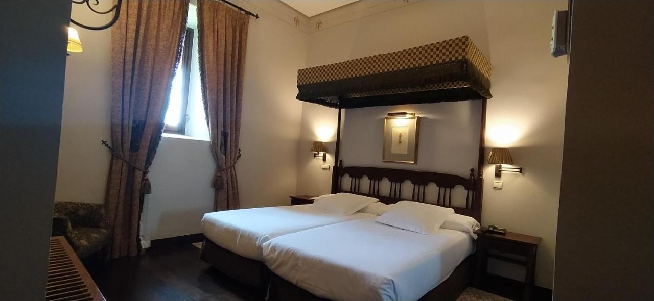 Parador De Olite Eksteriør bilde